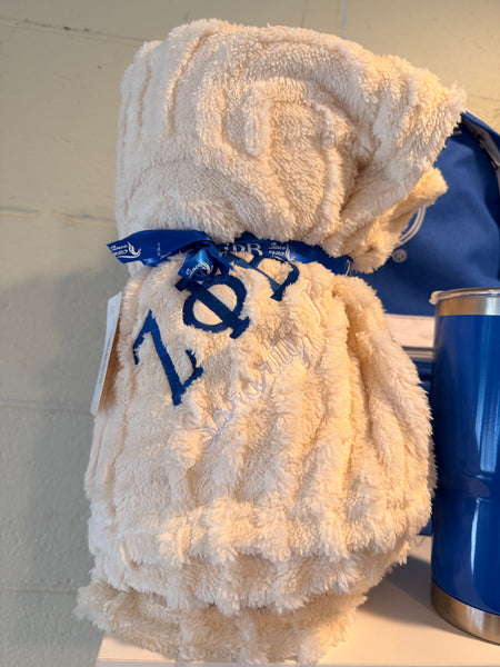D9 - Sorority Plush Blankets