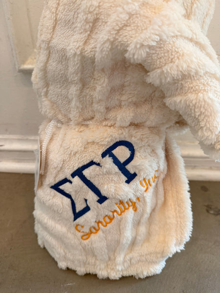 D9 - Sorority Plush Blankets
