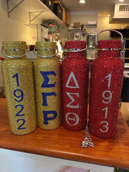 D9 - Rhinestone Water Bottle