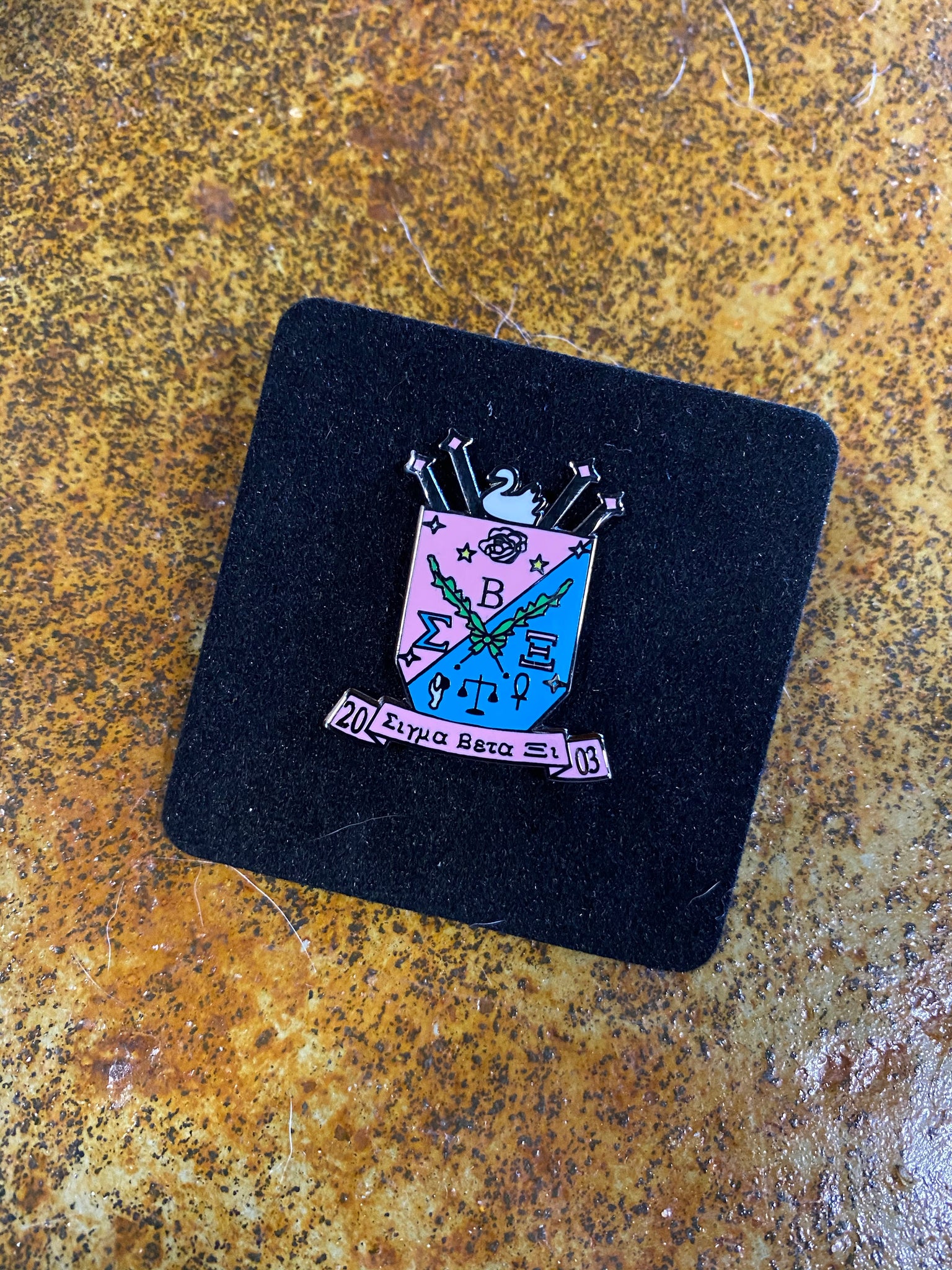 Sigma Beta Xi - Crest Lapel Pin