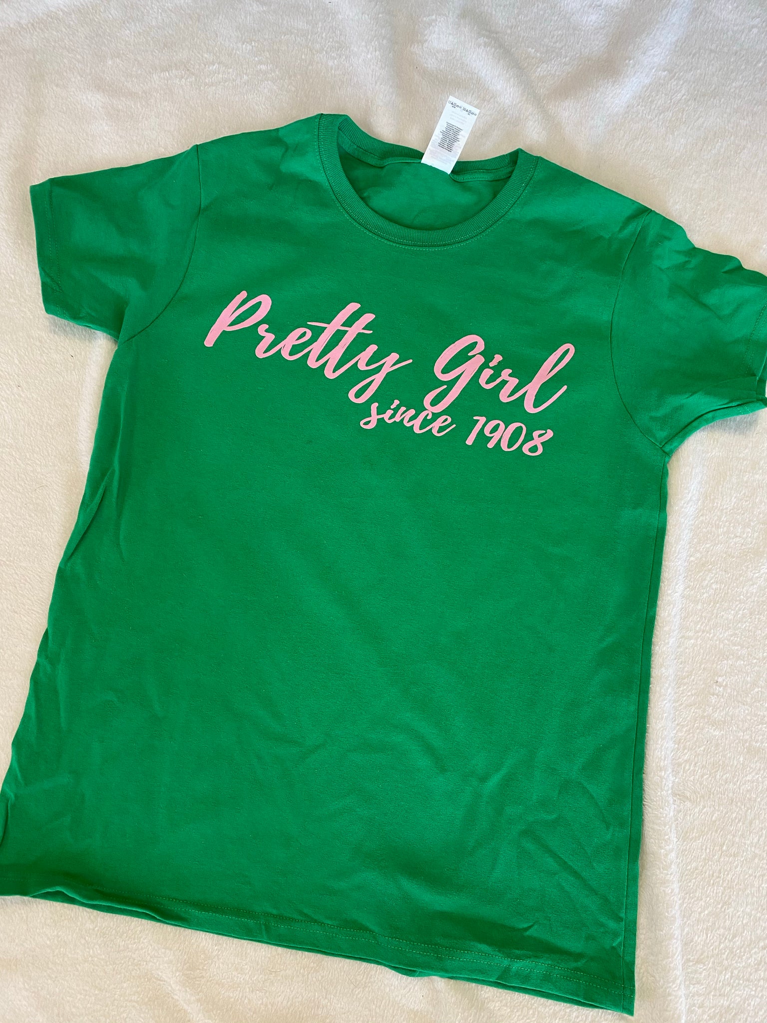 Pretty Girl - Ladies Fit Tee